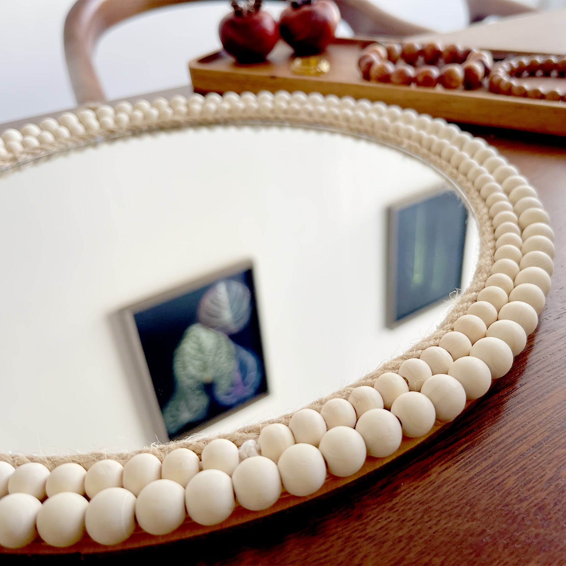 Espelho de Parede Boho com Contas de Madeira