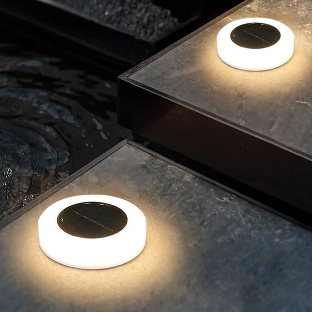 Luminária Solar de Jardim